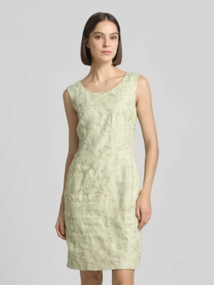 Sukienki etui sięgające kolan z hafty WHITE LABEL