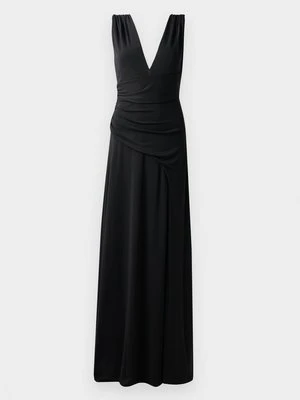 Suknia balowa Halston