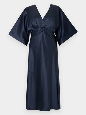 Suknia balowa Malina