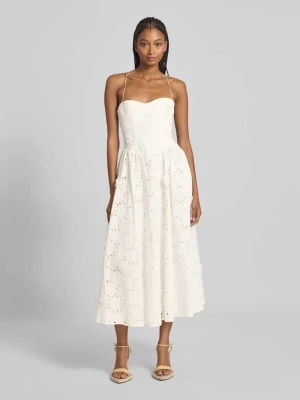 Suknia ślubna na cienkich ramiączkach model ‘ESTIE’ bardot