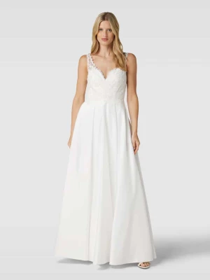 Suknia ślubna z ozdobnym obszyciem Mascara