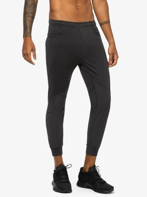 super.natural Spodnie sportowe "El Capitan" w kolorze czarnym rozmiar: S