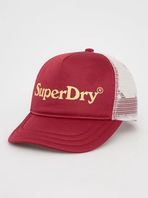 Superdry czapka kolor czerwony z nadrukiem