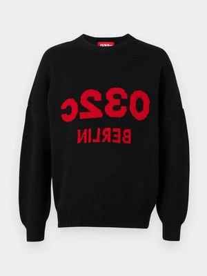 Sweter 032c