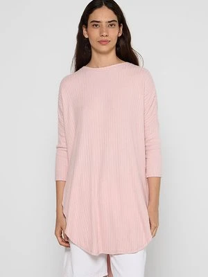 Sweter Apricot