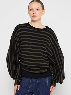 Sweter Apricot