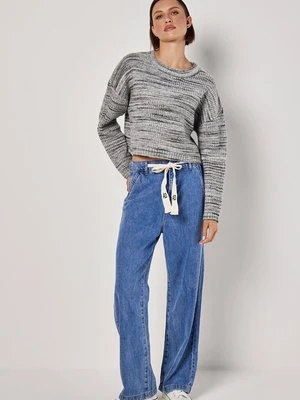 Sweter Apricot