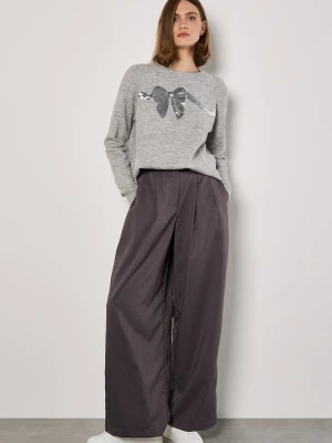 Sweter Apricot szary