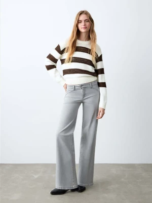 Sweter ażurowa dzianina brązowy - Teen - - MANGO TEEN