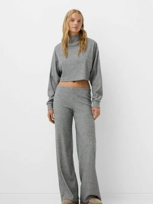 Sweter Bershka