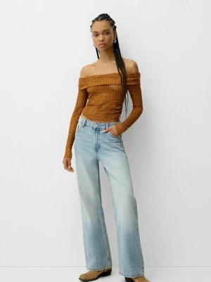 Sweter Bershka jasny brąz