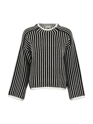 Sweter BLUE SEVEN czarny