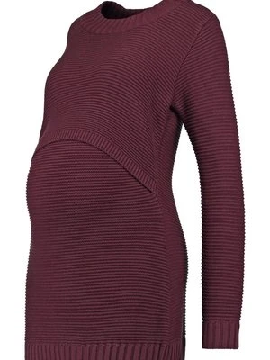 Sweter Boob