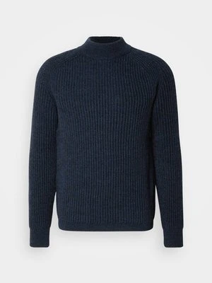 Sweter Boss