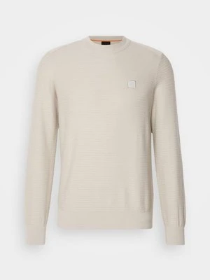 Sweter Boss
