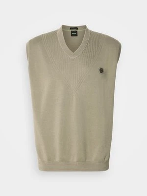 Sweter Boss