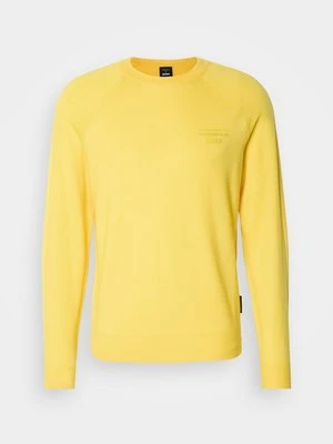 Sweter Boss