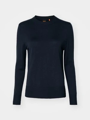 Sweter Boss