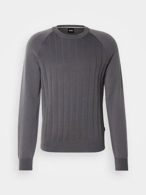Sweter Boss
