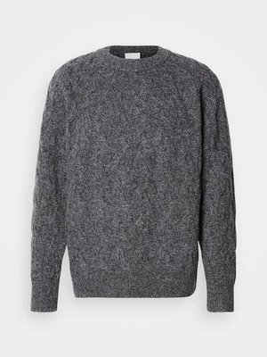 Sweter Calvin Klein