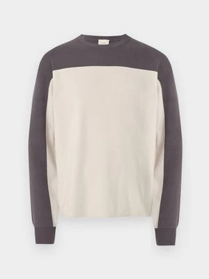 Sweter Calvin Klein