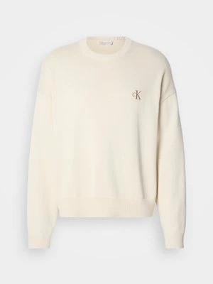 Sweter Calvin Klein Jeans mleczny