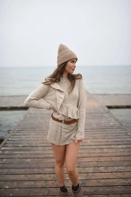 Sweter Celia Beige LAURELLA