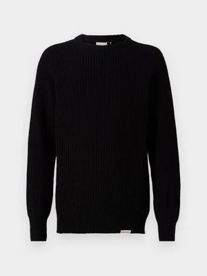 Sweter cleptomanicx