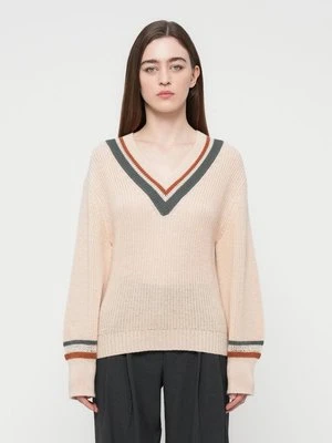 Sweter closed