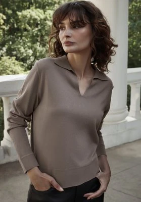 Sweter damski z dekoltem V-neck ciemny beż Wittchen