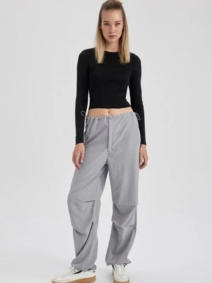 Sweter DeFacto