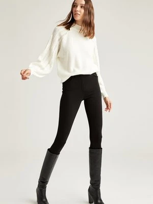 Sweter DeFacto