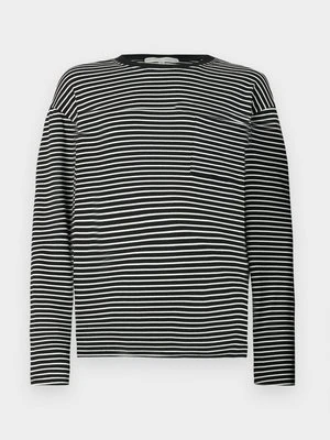 Sweter Essential Collective