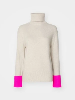 Sweter FROM FUTURE