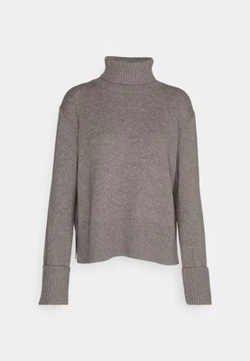 Sweter FTC Cashmere