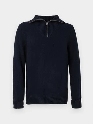 Sweter GAP