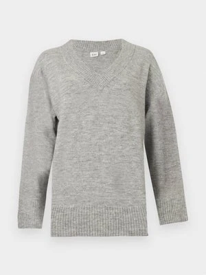 Sweter GAP granatowy