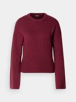 Zdjęcie produktu Sweter Gina Tricot bordowy
