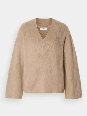 Zdjęcie produktu Sweter Gina Tricot beżowy