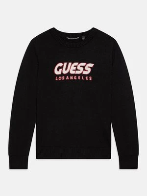 Sweter Guess