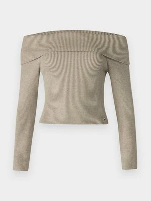 Zdjęcie produktu Sweter Guess taupe