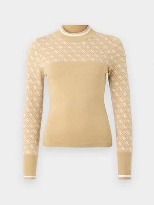 Sweter Guess