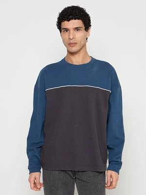 Sweter Hollister Co.