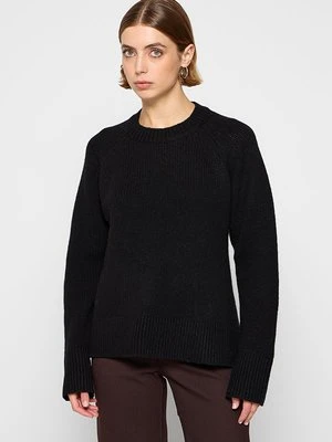 Sweter Holzweiler