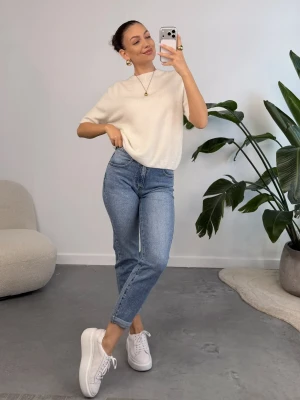 Sweter Kremowy Dias ClothStore