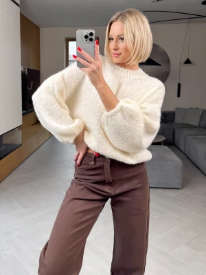 Sweter Kremowy Modi ClothStore