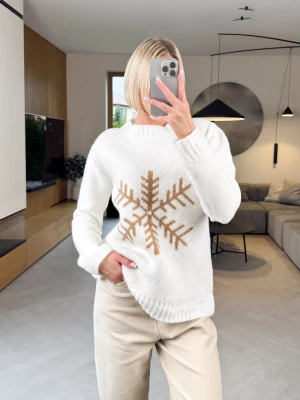 Sweter Kremowy Snowy ClothStore