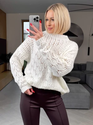 Sweter Kremowy Toby ClothStore