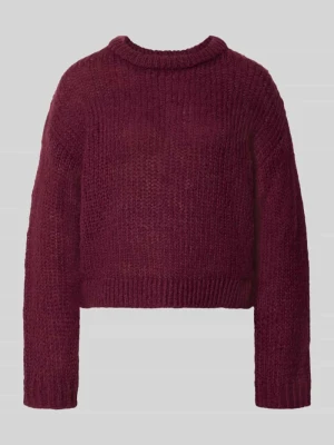sweter krój regular fit w dwukolorowym wyglądzie model 'DORTHEA' Pieces Bordowy