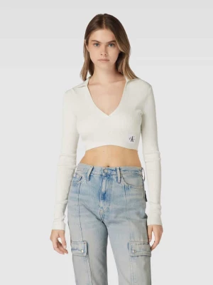 Sweter krótki z dzianiny z detalem z logo Calvin Klein Jeans